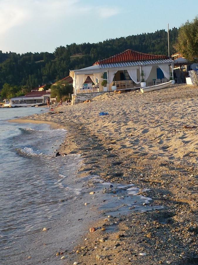 Apartamento Holidey House In Skala Fourkas 150M From The Sea Exterior foto
