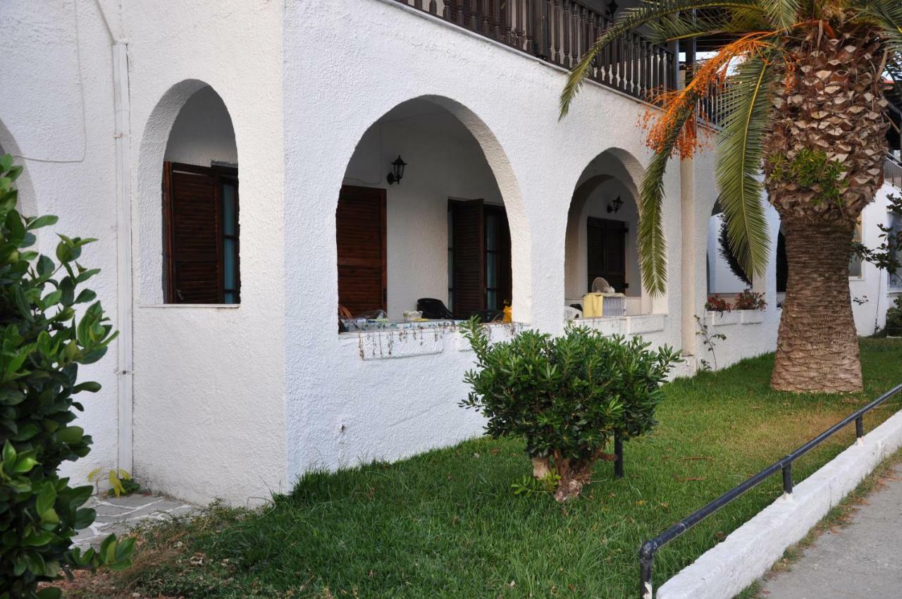 Apartamento Holidey House In Skala Fourkas 150M From The Sea Exterior foto