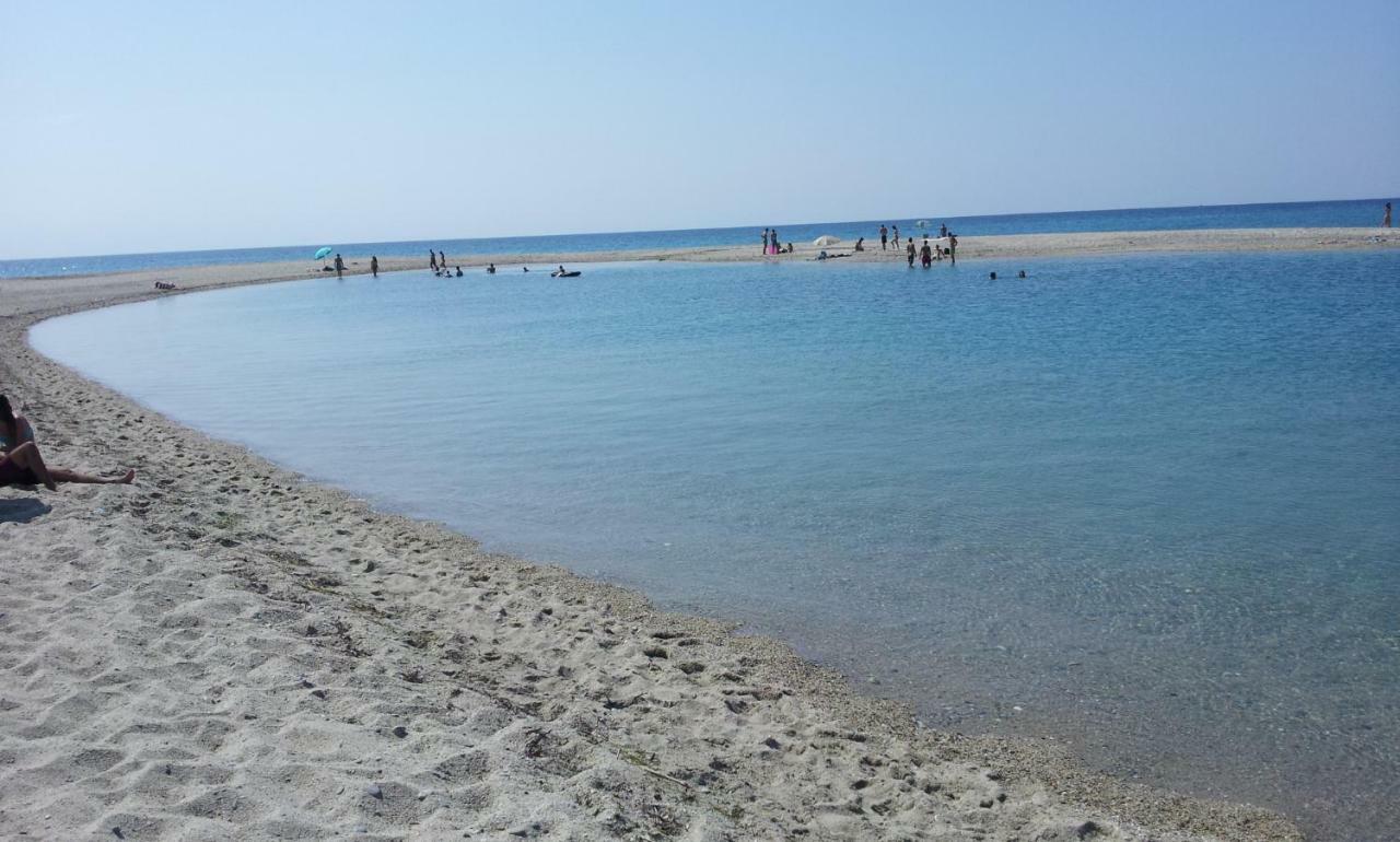 Apartamento Holidey House In Skala Fourkas 150M From The Sea Exterior foto